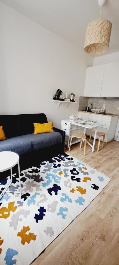 Agreable 2 Pieces - Rue Du Vieux แวร์ซาย ภายนอก รูปภาพ